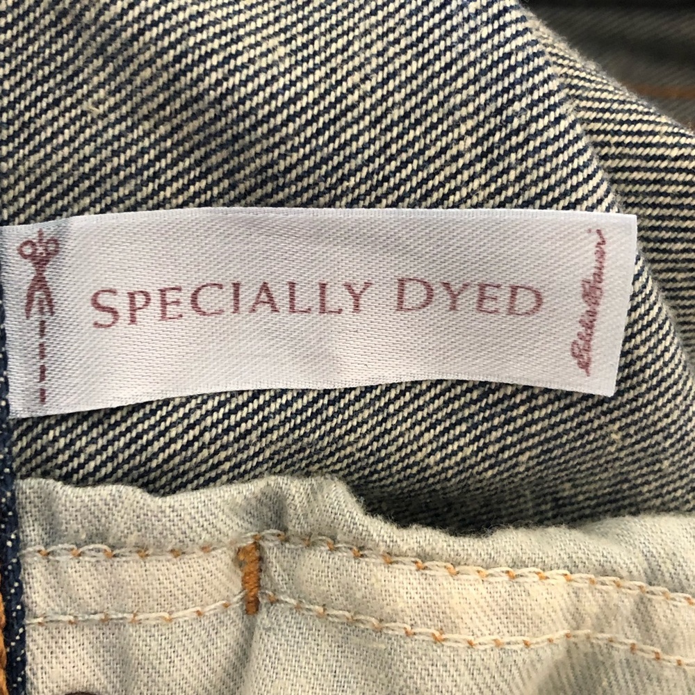 Eddie Bauer Men’s Jeans Size 44 X 30 Classic Fit heavy Weight denim original Hem - Picture 10 of 10